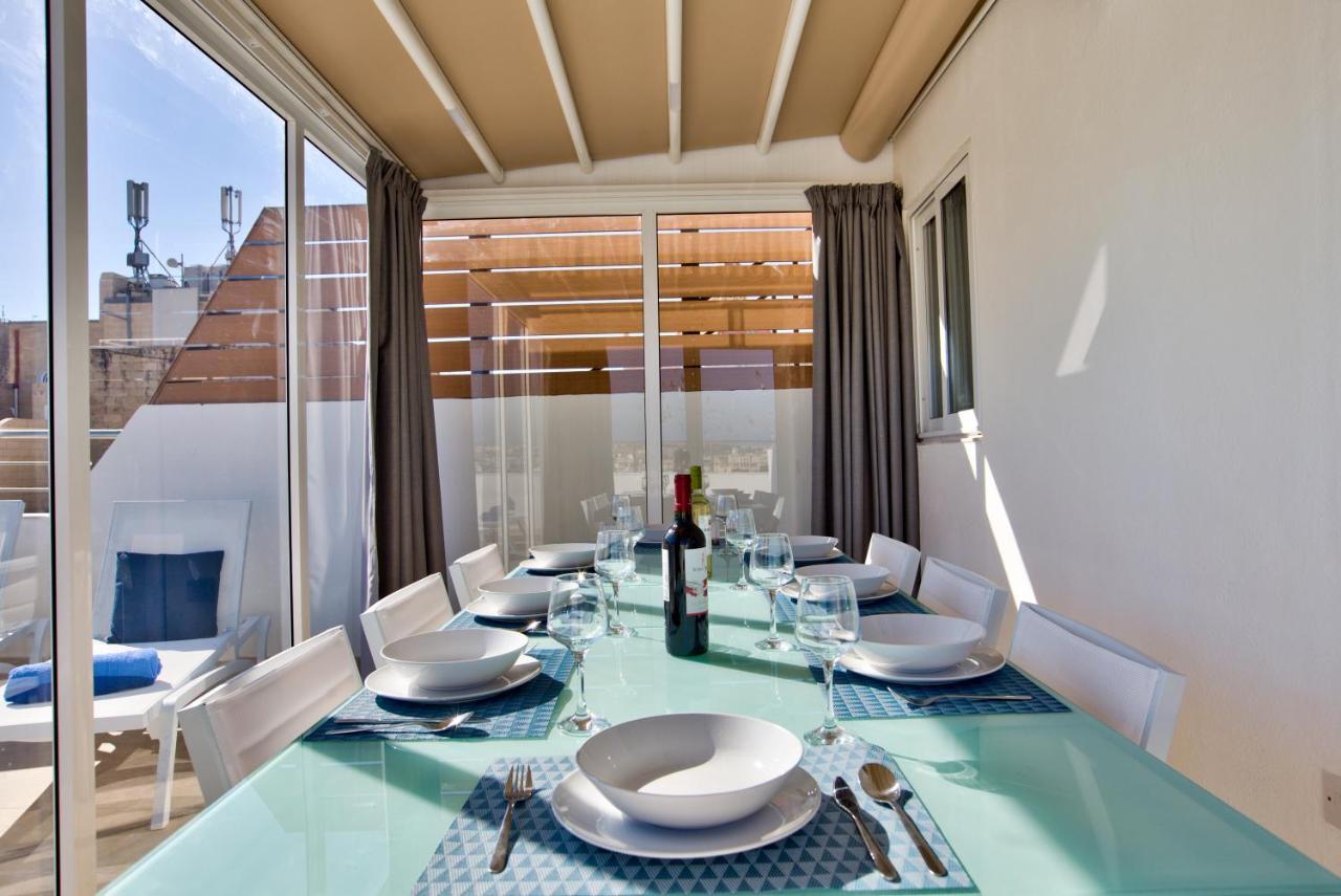 Valletta Luxury 4-Bedroom Duplex With Stunning Sea Views Private Terrace And Jacuzzi Ngoại thất bức ảnh