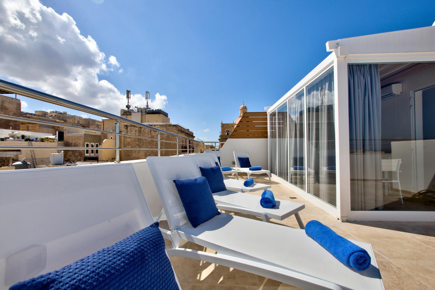 Valletta Luxury 4-Bedroom Duplex With Stunning Sea Views Private Terrace And Jacuzzi Ngoại thất bức ảnh