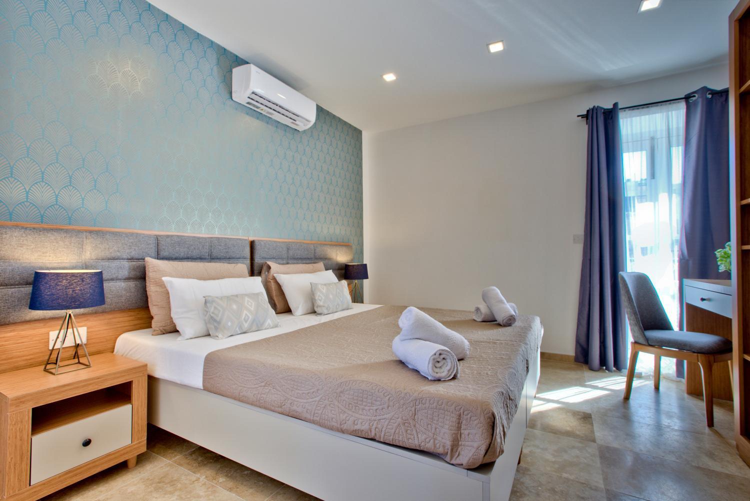 Valletta Luxury 4-Bedroom Duplex With Stunning Sea Views Private Terrace And Jacuzzi Ngoại thất bức ảnh